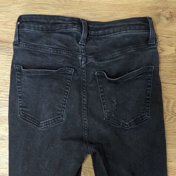 Women's Black Jeans - Picture 10 of 12